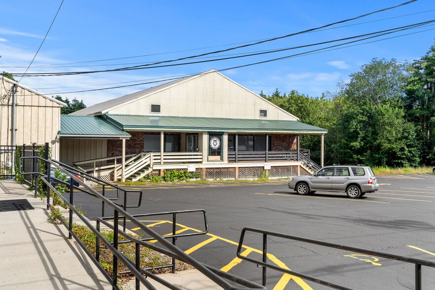 More Photos Of 313 Route 125, Brentwood Light Distribution For Lease