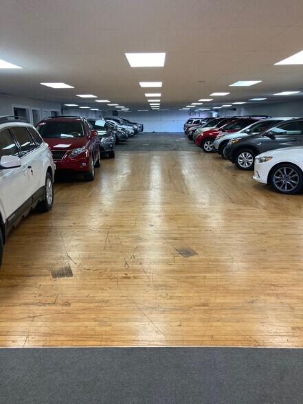 More Photos Of 8020 W Colfax Ave, Lakewood General Retail For Sale