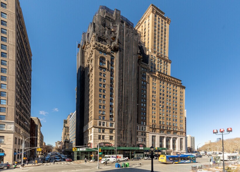 More Photos Of 26 Court St, Brooklyn Office Residential For Lease