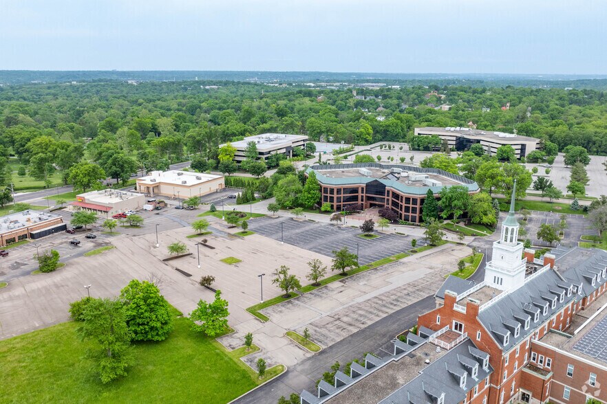 More Photos Of 30 Merchant St, Cincinnati Office For Lease