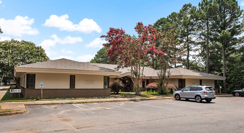 More Photos Of 5248 Olde Towne Rd, Williamsburg Office For Sale