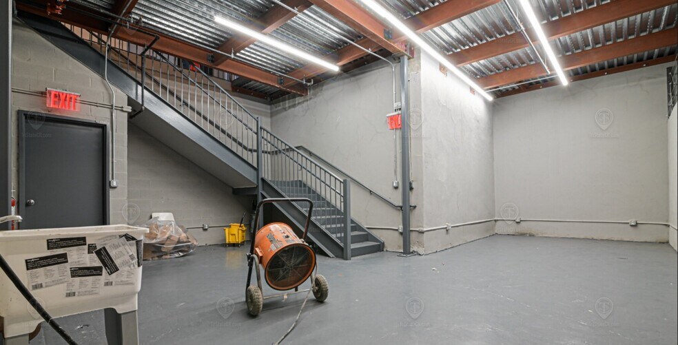 More Photos Of 349 Kent Ave, Brooklyn Apartments For Lease