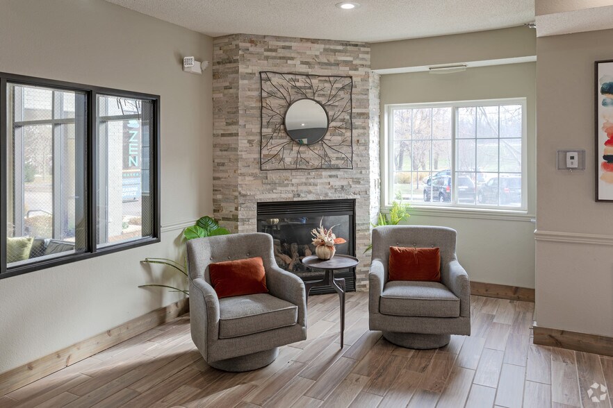 More Photos Of 110 E 1st St, Chaska Apartments For Lease