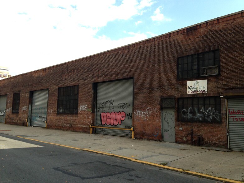 More Photos Of 94 Walton St, Brooklyn Warehouse For Lease