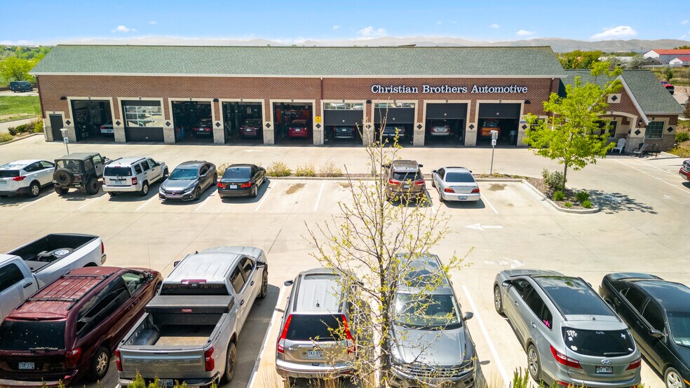 More Photos Of 1635 Main St, Windsor Auto Repair For Sale