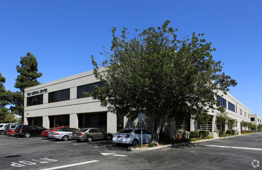 More Photos Of 23600 Telo Ave, Torrance Medical For Lease