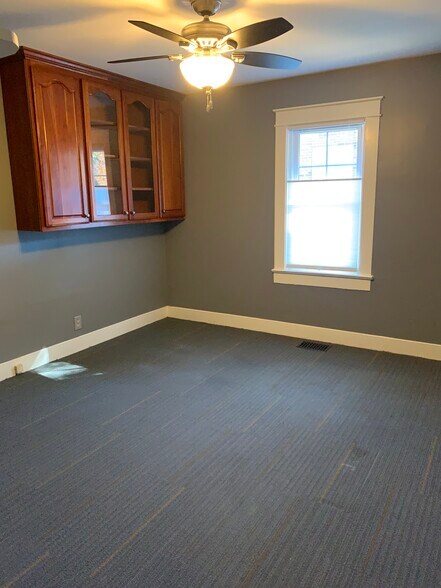 More Photos Of Off Goodlettsville town square, Goodlettsville Loft Creative Space For Sale