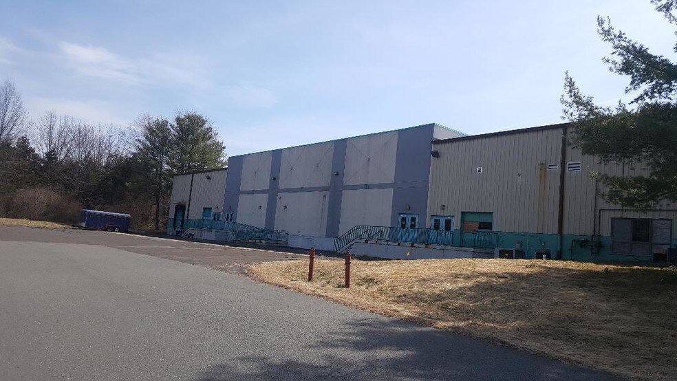 More Photos Of 1422 Route 179, Lambertville Warehouse For Lease