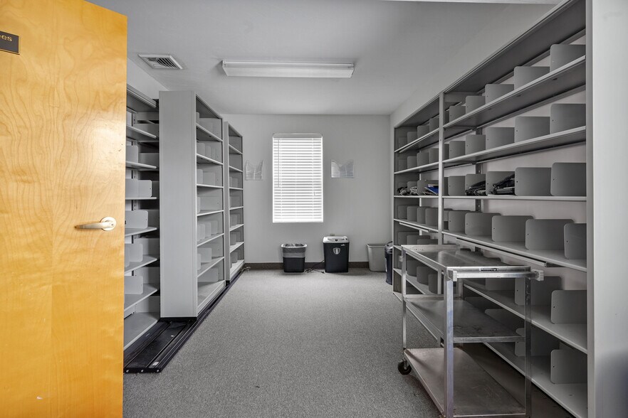 More Photos Of 100 Smithfield Ave, Pawtucket Medical For Sale