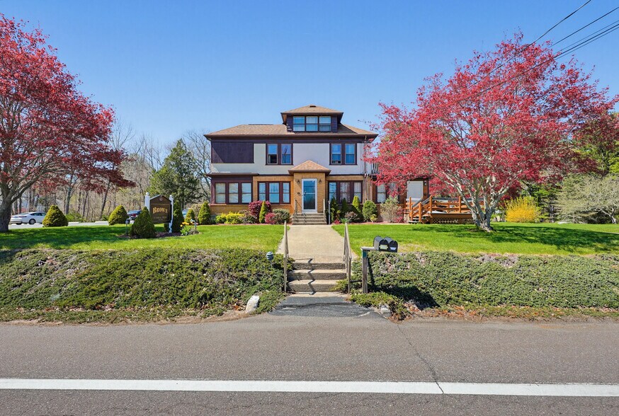 More Photos Of 1496 Victory Hwy, Oakland Flex For Sale