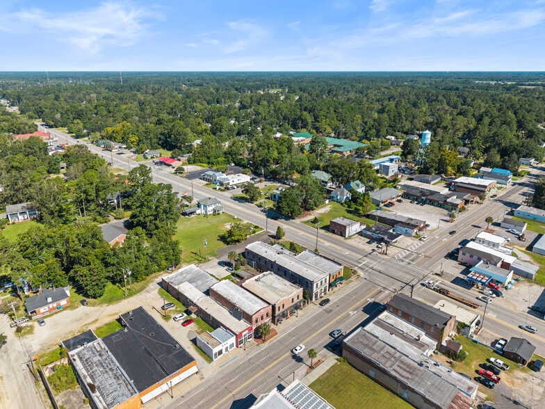 More Photos Of 219-221 N Parler Ave, Saint George Restaurant For Sale