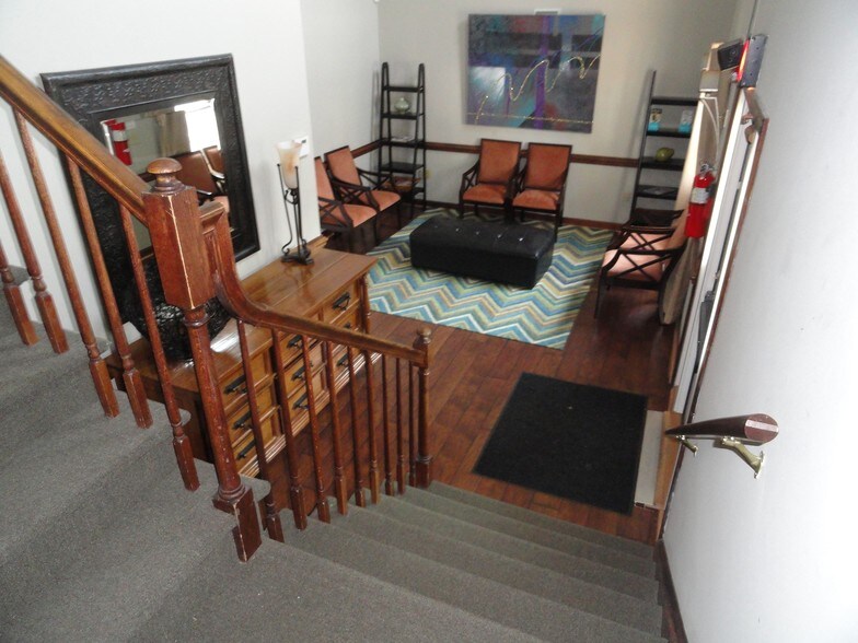 More Photos Of 4102 George Washington Mem Hwy, Yorktown Office For Lease