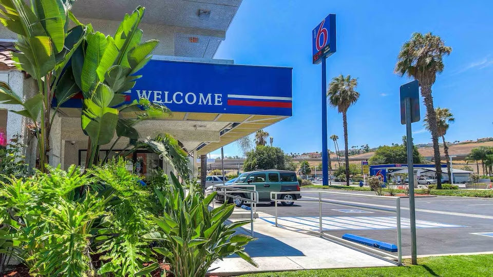 More Photos Of 2470 S Garey Ave, Pomona Hotel For Sale