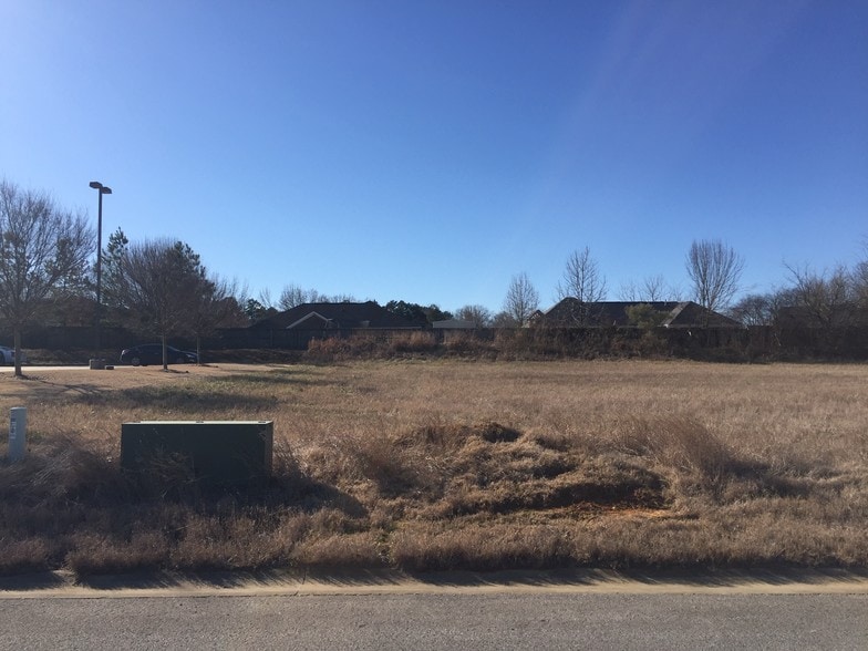 More Photos Of Southridge Dr, Tupelo Land For Sale