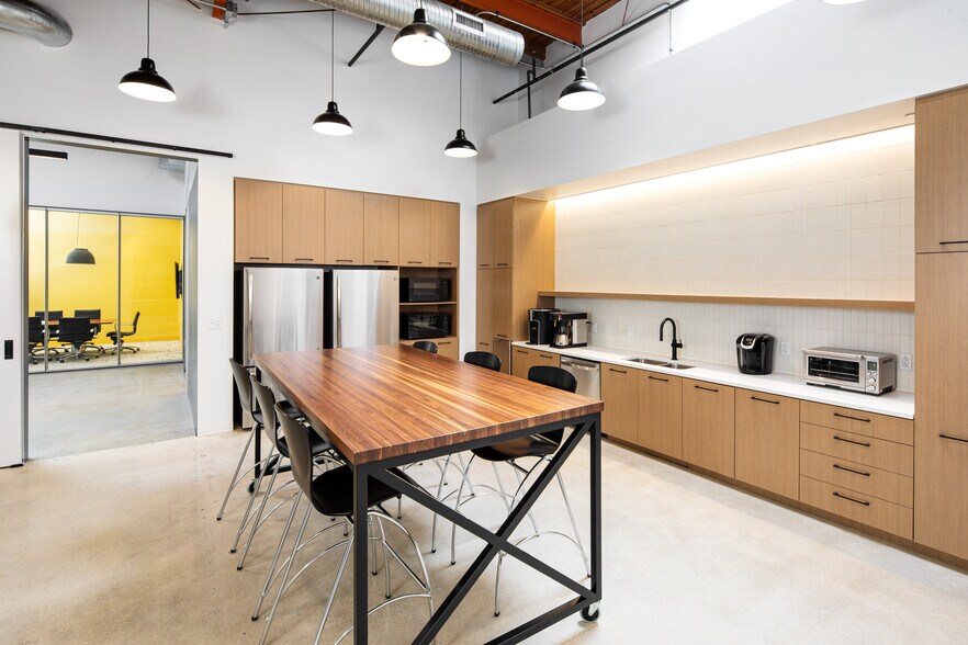 More Photos Of 1501 Sunrise Ave, Raleigh Office For Lease