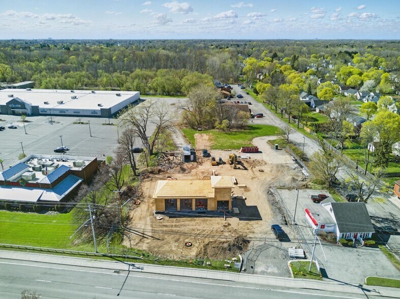 More Photos Of 3081 Ridge Rd W, Rochester Auto Repair For Sale