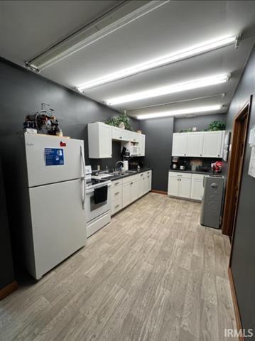 More Photos Of 202 N Main St, Kokomo Office For Lease