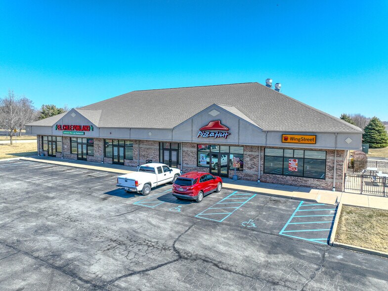 Primary Photo Of 2205-2211 S IN-9, Alexandria Storefront For Sale