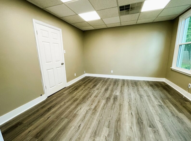 More Photos Of 514 S Fannin Ave, Tyler Loft Creative Space For Lease
