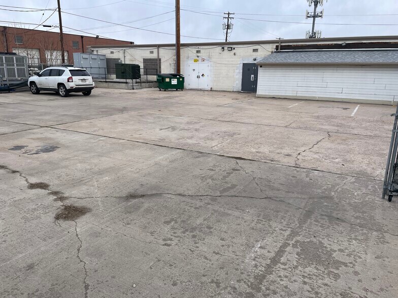 More Photos Of 155 Vallejo St, Denver Industrial For Lease