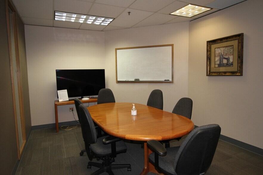 More Photos Of 22525 SE 64th Pl, Issaquah Office Residential For Lease