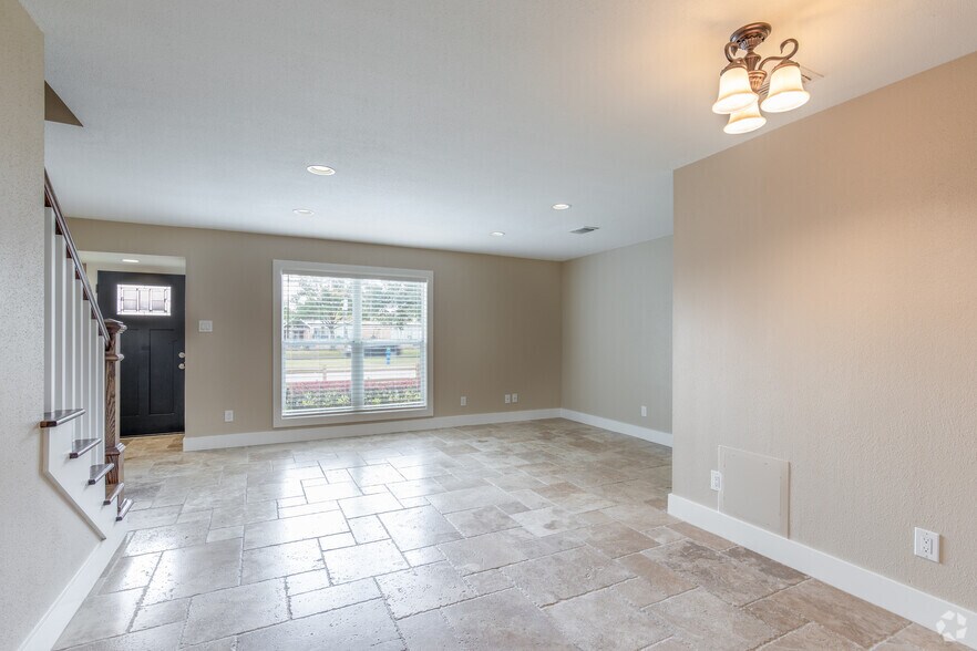 More Photos Of 8800-8888 Kempwood Dr, Houston Apartments For Sale