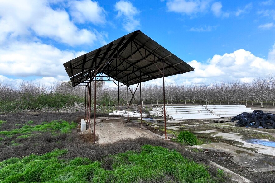 More Photos Of Road 180, Strathmore Land For Sale