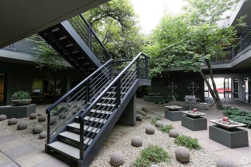 Primary Photo Of 7525 E Camelback Rd, Scottsdale Office For Lease