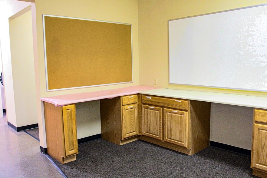 More Photos Of 1257 Sweeten Creek Rd, Asheville Office For Lease