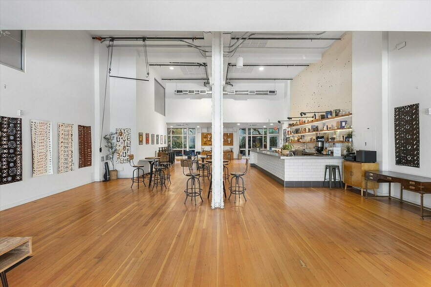 More Photos Of 272-274 14th St, Oakland Storefront Retail Office For Sale