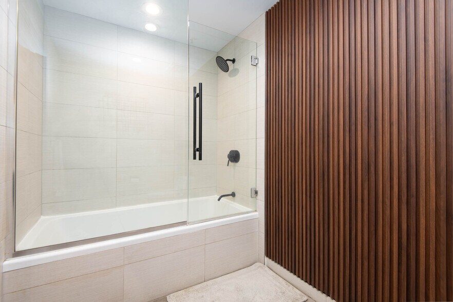 More Photos Of 500-530 S Hewitt St, Los Angeles Apartments For Sale