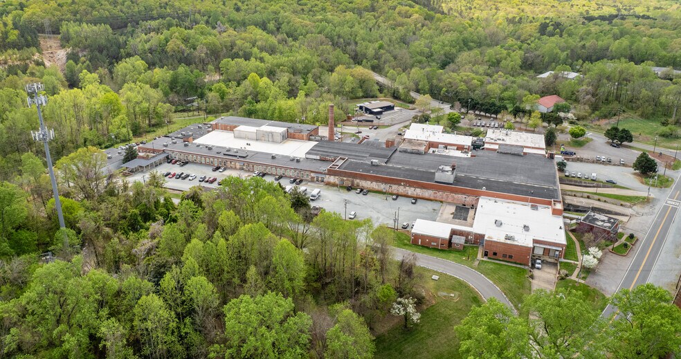 More Photos Of 437 Dimmocks Mill Rd, Hillsborough Light Manufacturing For Lease