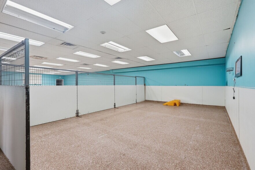 More Photos Of 64 Putnam St, Winthrop Storefront Retail Office For Lease