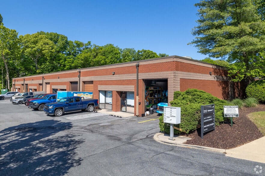 Primary Photo Of 2012 Renard Ct, Annapolis Showroom For Lease
