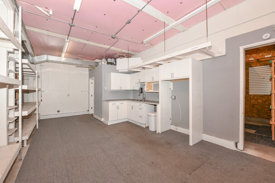 More Photos Of 108 N Front St, Burlington Specialty For Sale