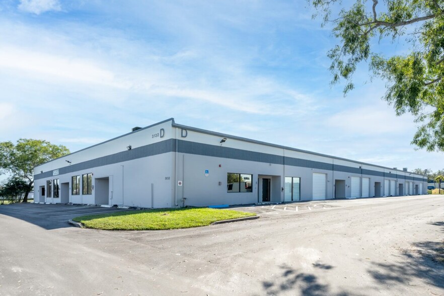 Primary Photo Of 3132 Fortune Way, Wellington Warehouse For Lease