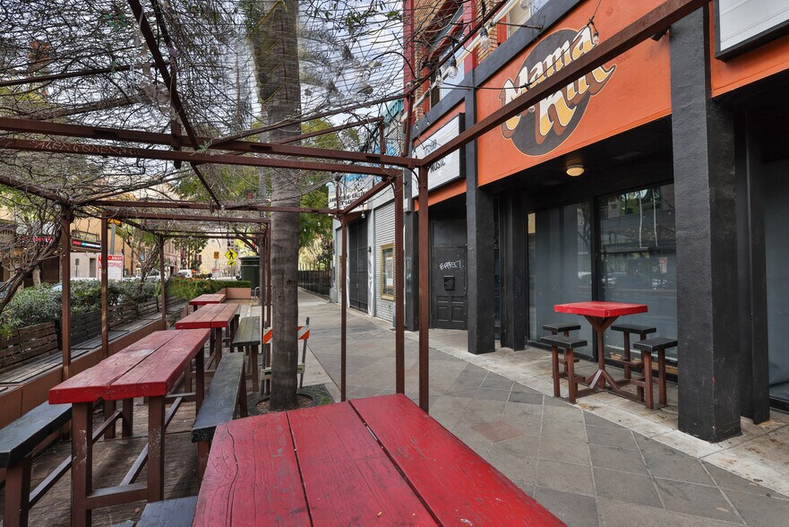 More Photos Of 374 S 1st St, San Jose Storefront For Sale