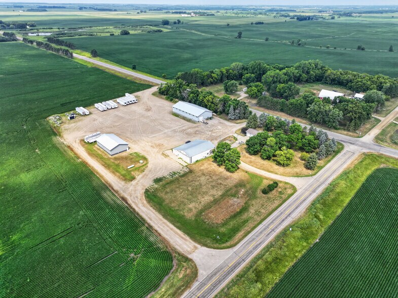 More Photos Of 43553 MN-28, Sauk Centre Warehouse For Sale