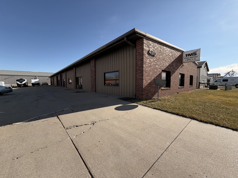Primary Photo Of 4910 N 57th St, Lincoln Warehouse For Sale