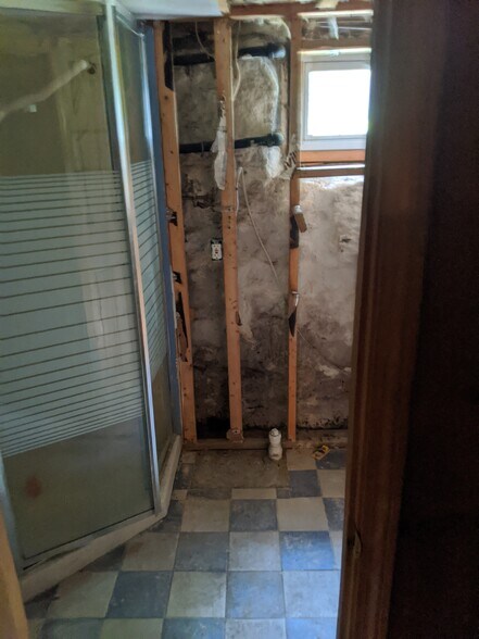 More Photos Of , Quincy Specialty For Sale