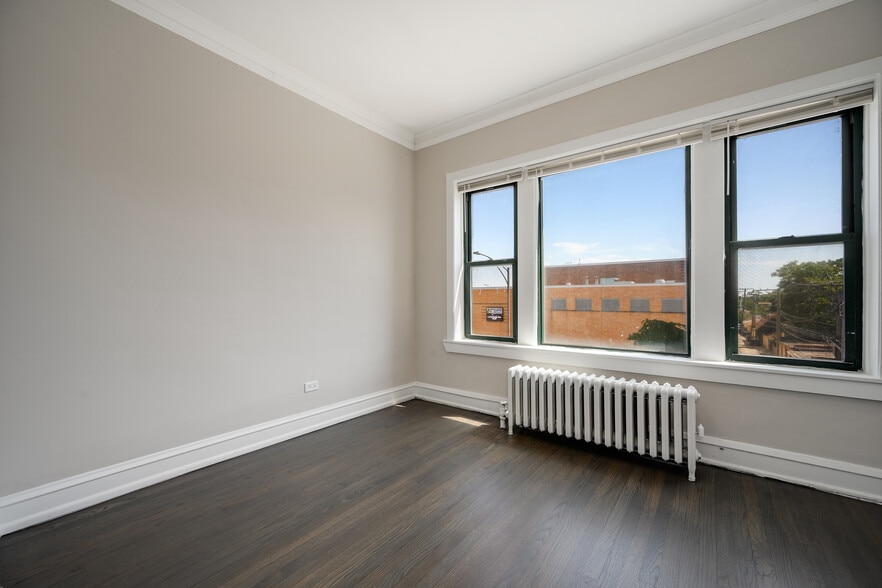 More Photos Of 1210 W 83rd St, Chicago Apartments For Sale