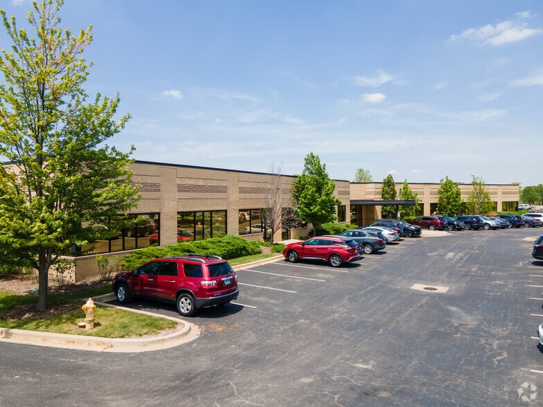 More Photos Of 18425 W Creek Dr, Tinley Park Medical For Lease