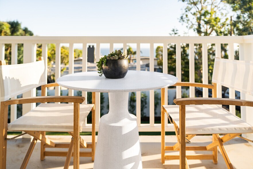 More Photos Of 31254 Bailard Rd, Malibu Multifamily For Sale