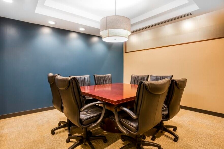 More Photos Of 49 High St, Barrie Coworking Space