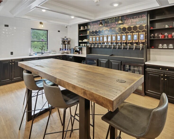 More Photos Of 518 Stewart Ave, Ithaca Hotel For Sale