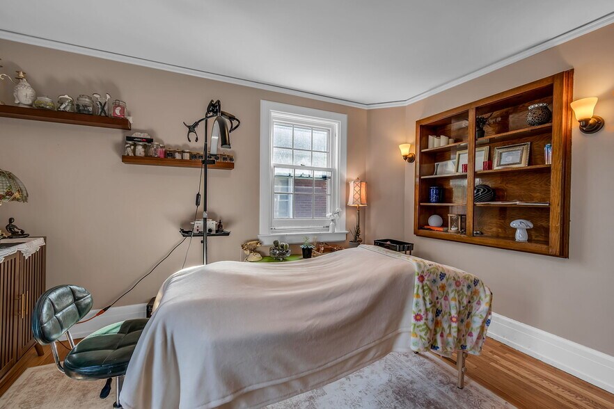 More Photos Of 2740 Main St, Buffalo Office Residential For Sale