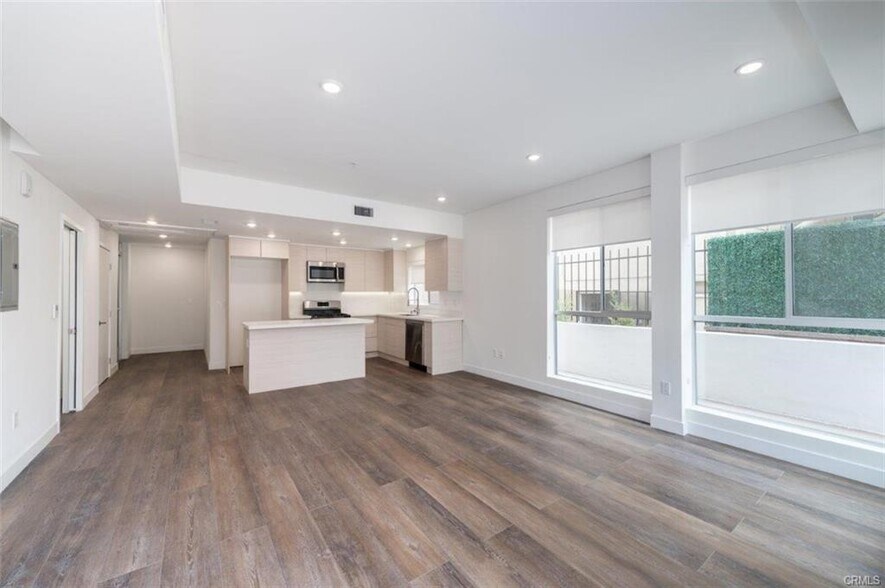 More Photos Of 1245 N New Hampshire Ave, Los Angeles Apartments For Sale