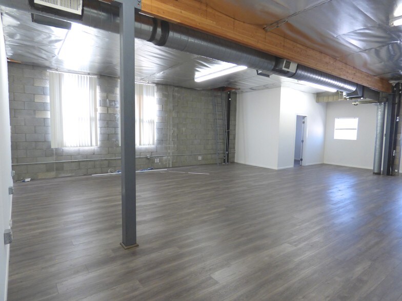 More Photos Of 3608 Griffith Ave, Los Angeles Light Manufacturing For Lease