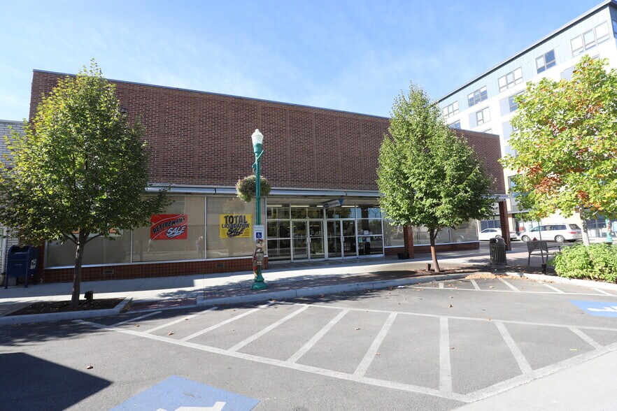 Primary Photo Of 202 Main Ave S, Twin Falls Coworking Space