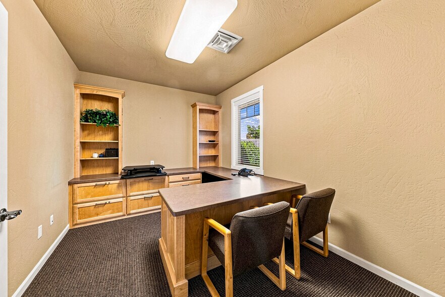 More Photos Of 2436 W Main St, Medford Office For Sale